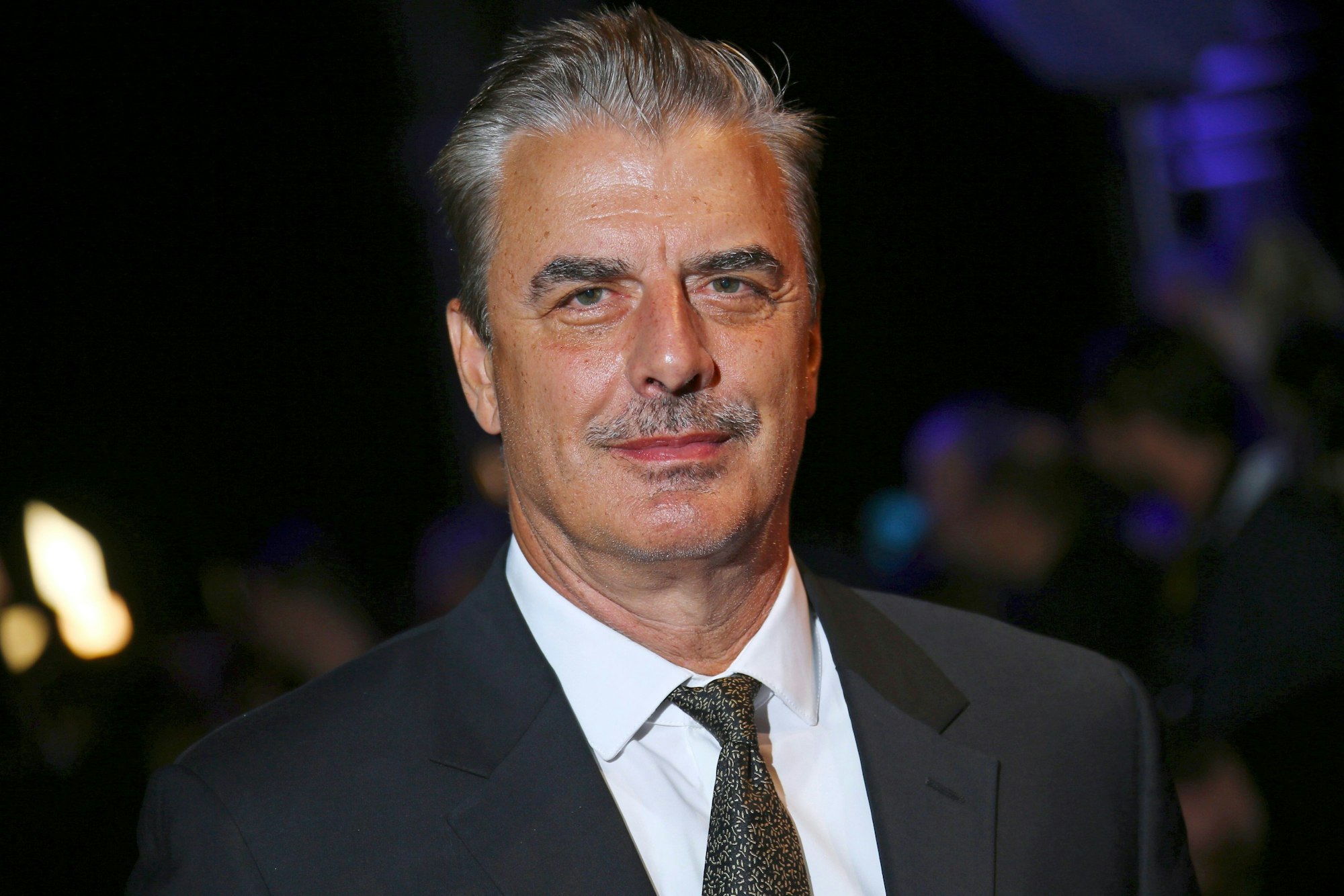 Schauspieler Chris Noth bestreitet die Vorwürfe, er habe Frauen sexuell angegriffen. Das Foto zeigt ihn bei seiner Ankunft bei den British Independent Film Awards im Dezember 2018.