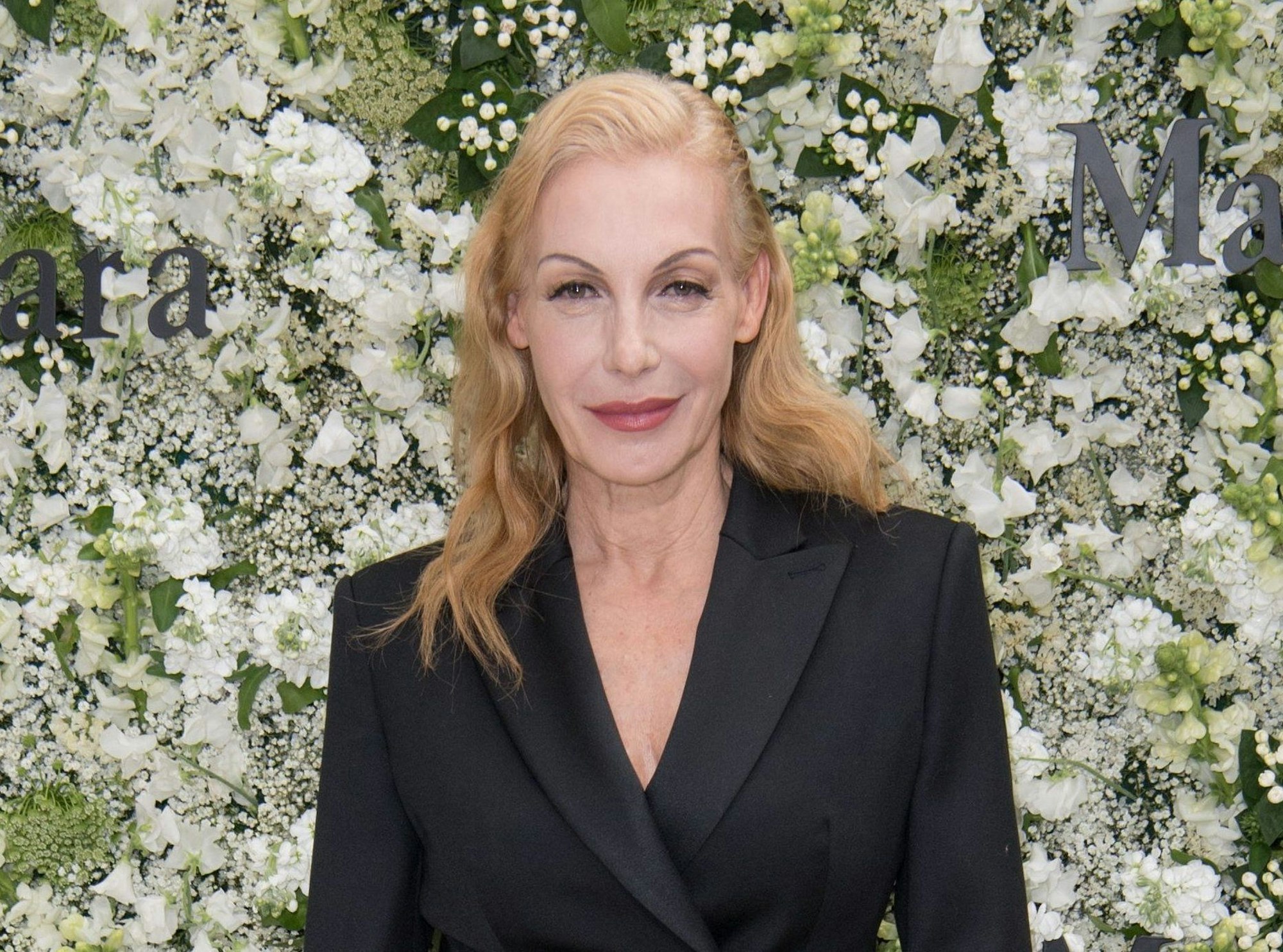 Ute Lemper, Musicaldarstellerin, Sängerin und Schauspielerin, kommt zur Vorstellung der neuen Max Mara Resort-Kollektion 2020 im Neuen Museum. Lemper (57) blickt nach eigenen Worten gespannt auf den Ausgang der Präsidentschaftswahl in ihrer Wahlheimat Amerika. (zu dpa: «Sängerin Ute Lemper zur US-Wahl: «Uns ist sehr mulmig»») +++ dpa-Bildfunk +++