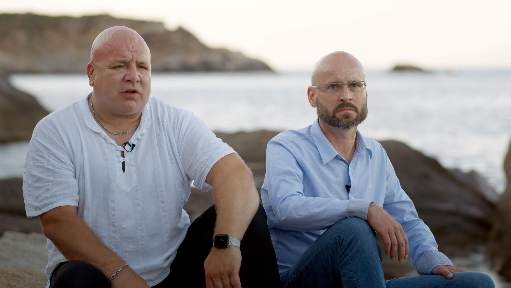 Zehn Jahre nach dem Untergang der Costa Concordia: Matthias Hanke und Marcel Zuhn überlebten das Unglück, obwohl sie zeitweise im mit Wasser volllaufenden Schiffsrumpf eingeschlossen waren.