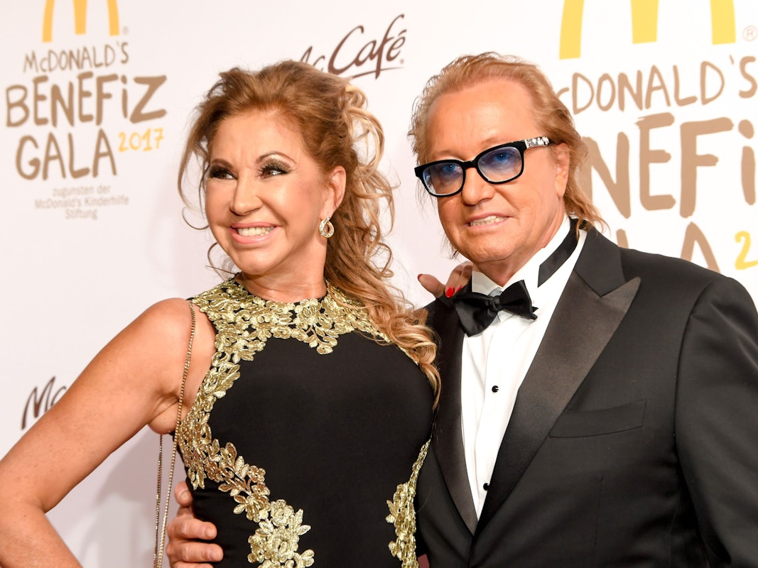 Robert und Carmen Geiss (die Geissens) kommen am 10.11.2017 in München (Bayern) zur Benefizgala zugunsten der McDonald's Kinderhilfe.