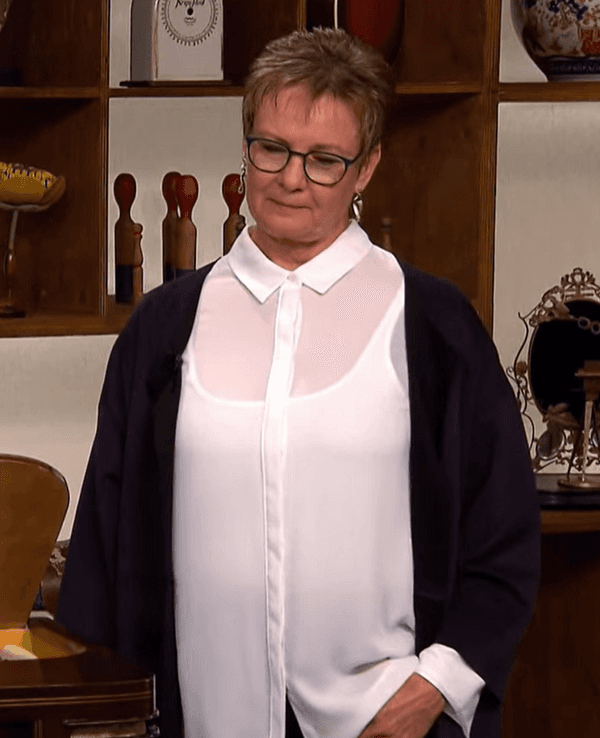 „Bares für Rares“-Kandidatin Regina Kaleita in der Sendung am 7. Januar 2022.