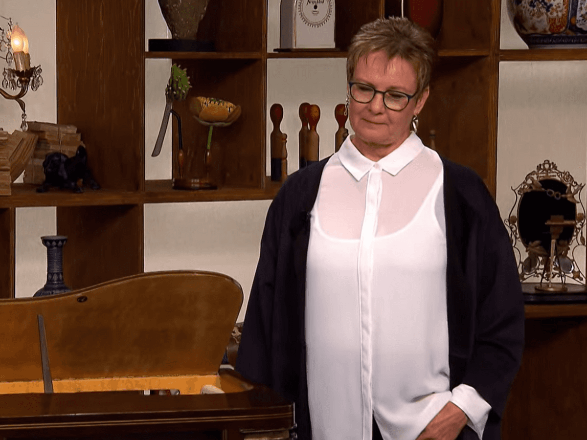 „Bares für Rares“-Kandidatin Regina Kaleita in der Sendung am 7. Januar 2022.