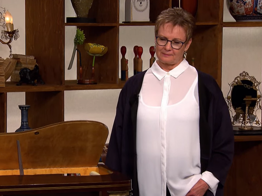 „Bares für Rares“-Kandidatin Regina Kaleita in der Sendung am 7. Januar 2022.