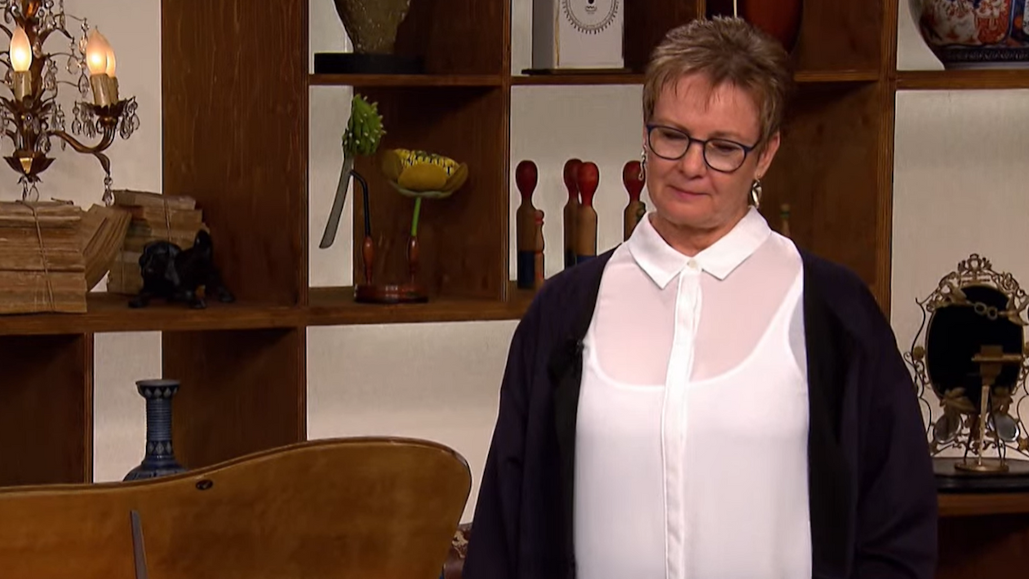 „Bares für Rares“-Kandidatin Regina Kaleita in der Sendung am 7. Januar 2022.