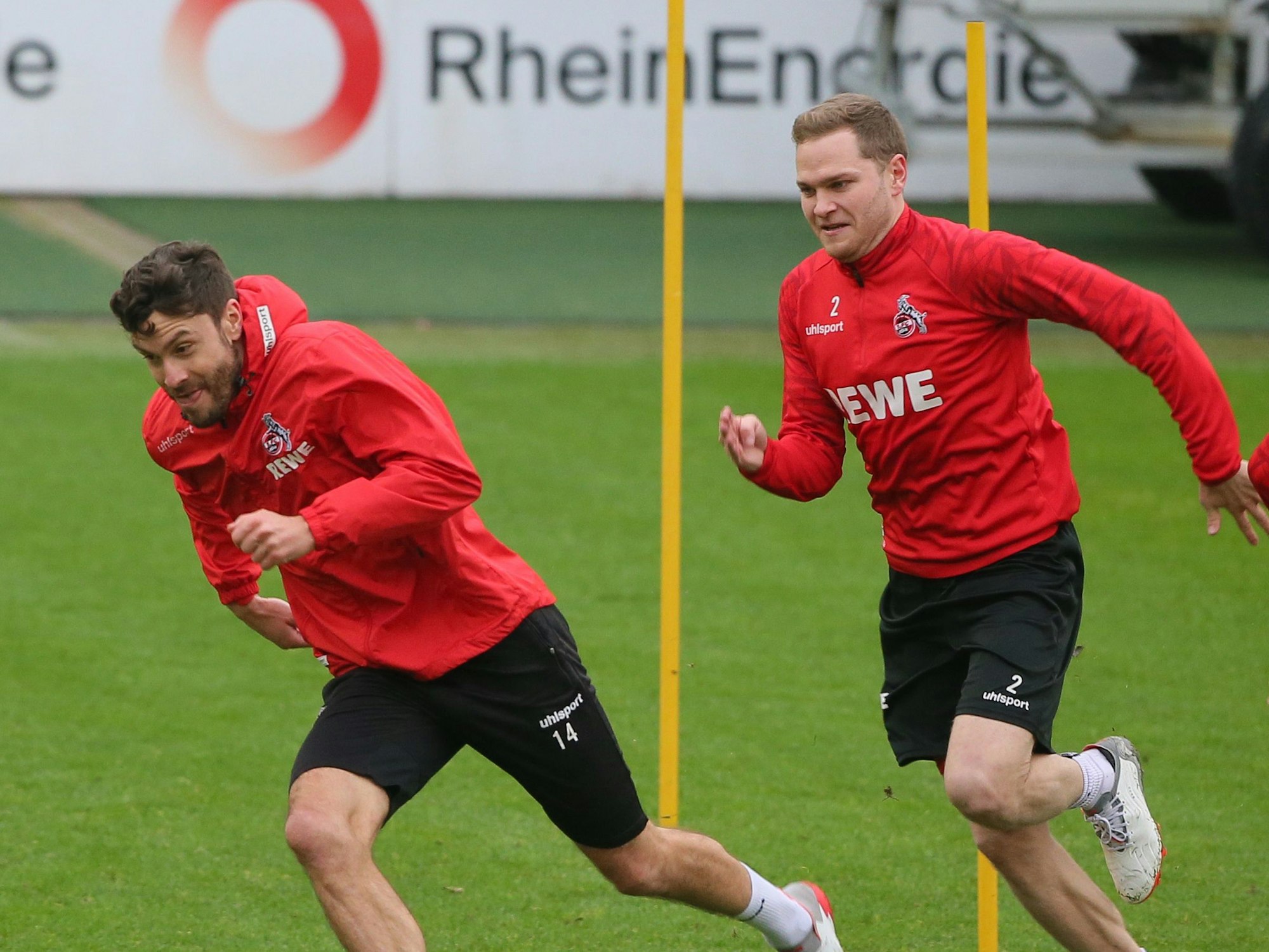 Benno Schmitz, Jonas Hector im FC-Training am 4. Januar 2022.