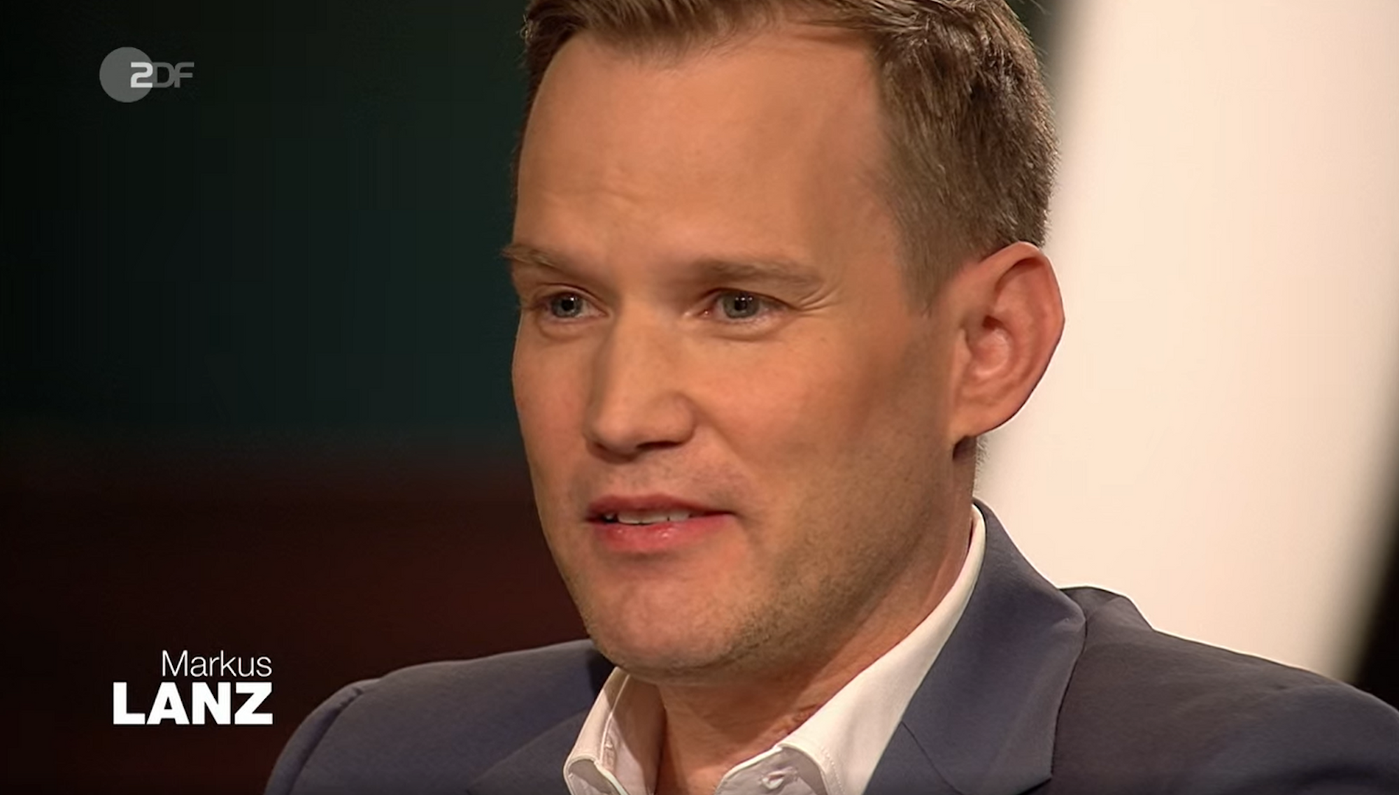 Virologe Hendrik Streeck sitzt am 6. Januar 2022 in der Talkshow von Markus Lanz.