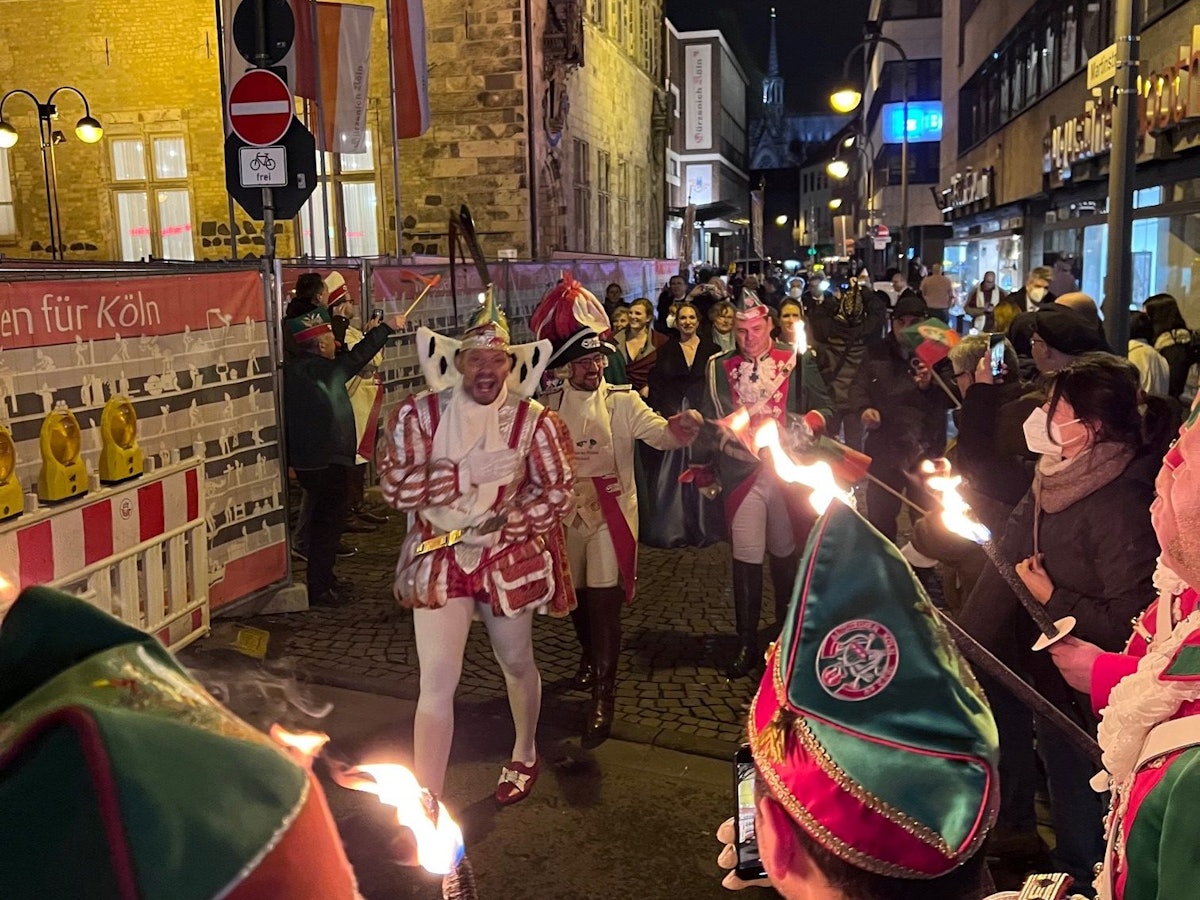 Prinz Sven beim Fackelzug