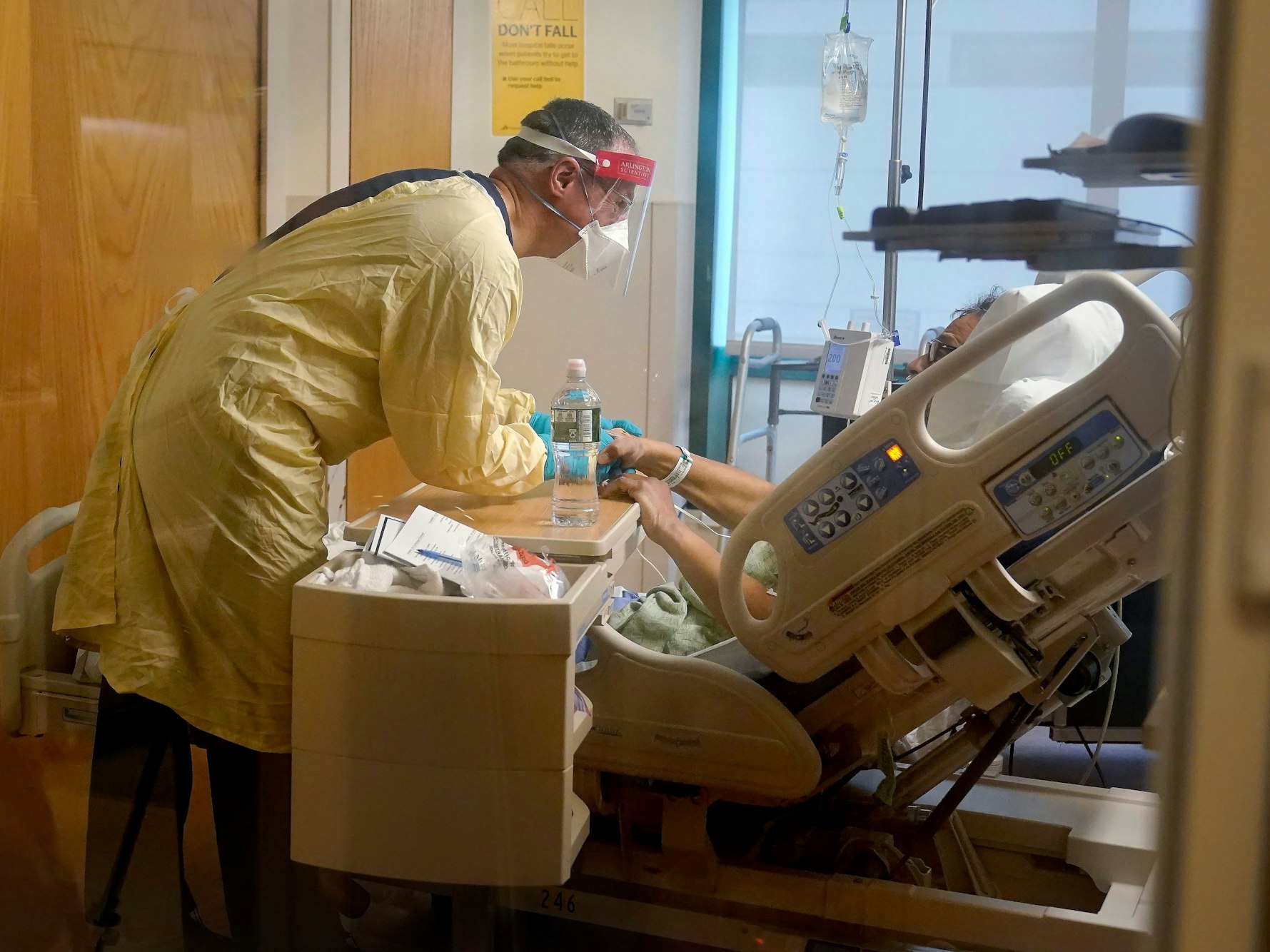 Eine bekannte QAnon-Aktivistin ist in den USA an Covid-19 gestorben, nachdem sie mehrfach gegen Impfwillige gewütet hatte. Unser Foto zeigt die Covid-Station eines Krankenhauses in New Hampshire.