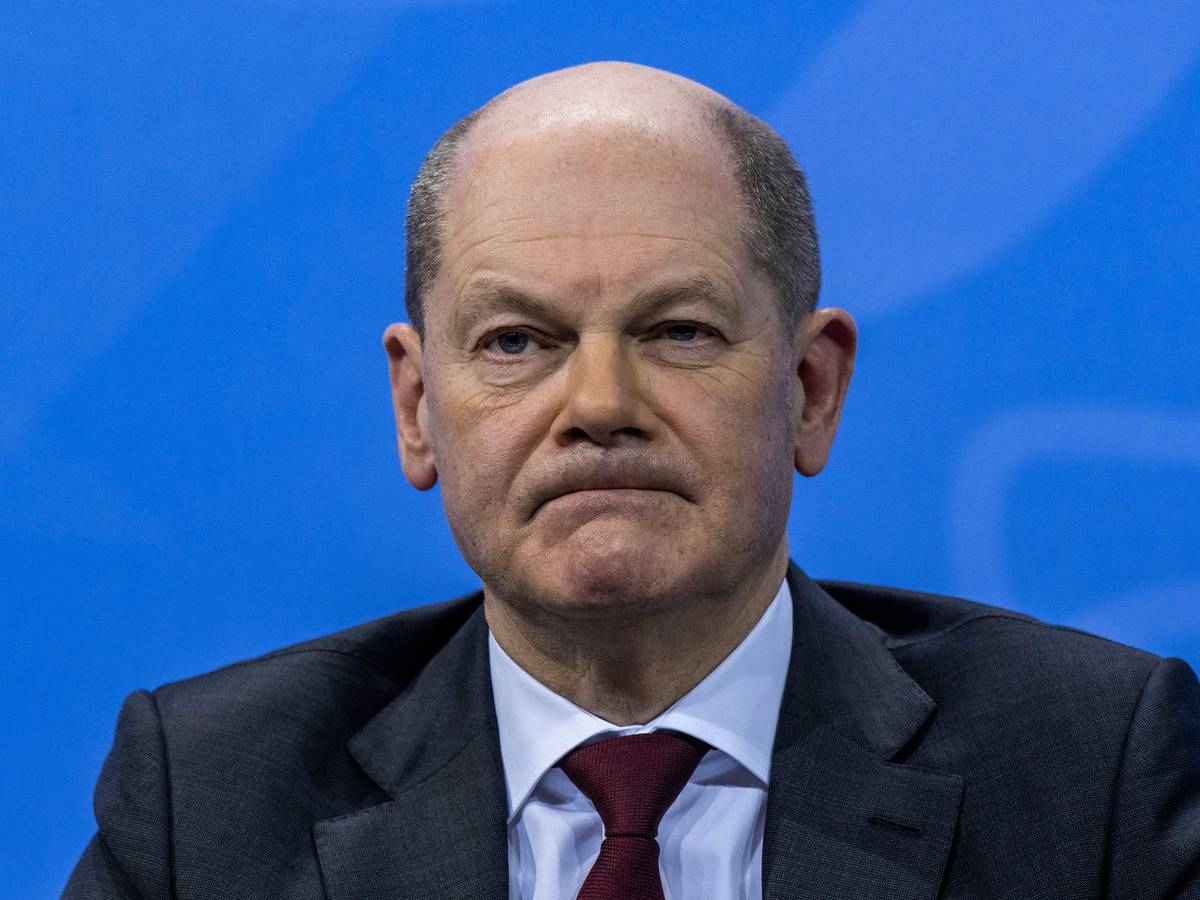 Bundeskanzler Olaf Scholz (SPD, hier während der Pressekonferenz nach dem Treffen der Ministerpräsidenten am 7. Januar) wird ein wichtiges Versprechen nicht halten können.