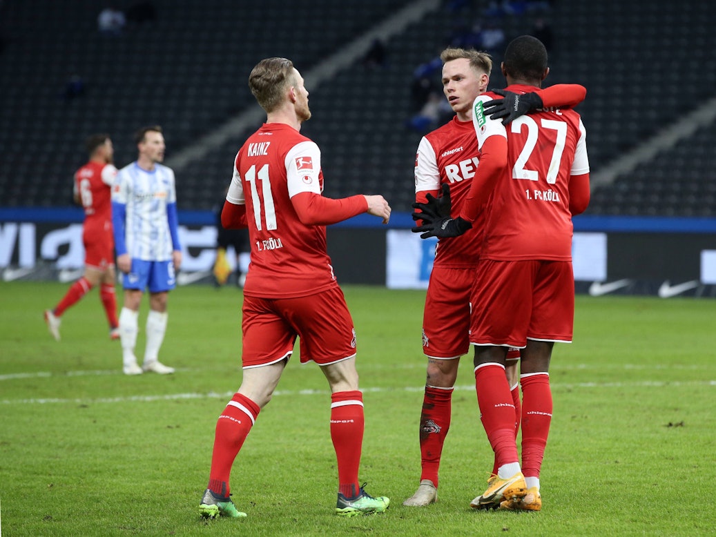 Florian Kainz, Ondrej Duda und Anthony Modeste jubeln gegen Hertha BSC.