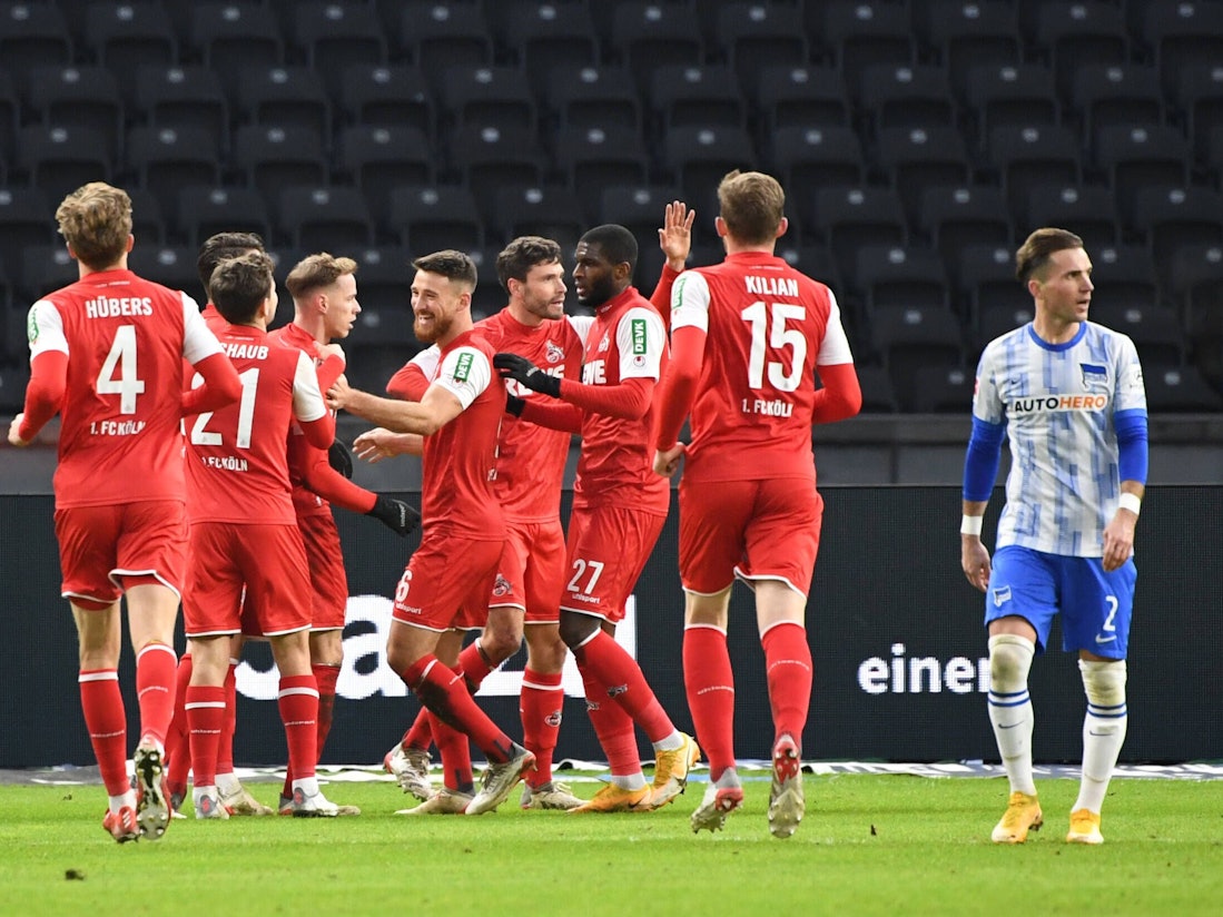 Der 1. FC Köln jubelt gegen Hertha BSC.