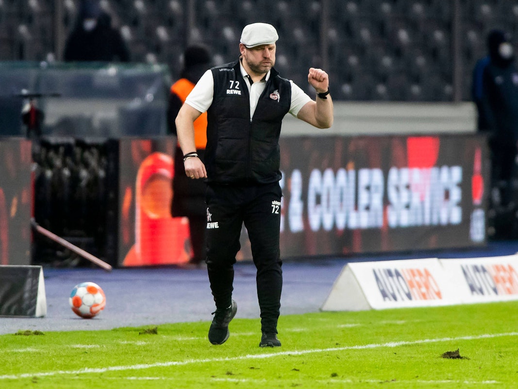 Steffen Baumgart jubelt gegen Hertha BSC.