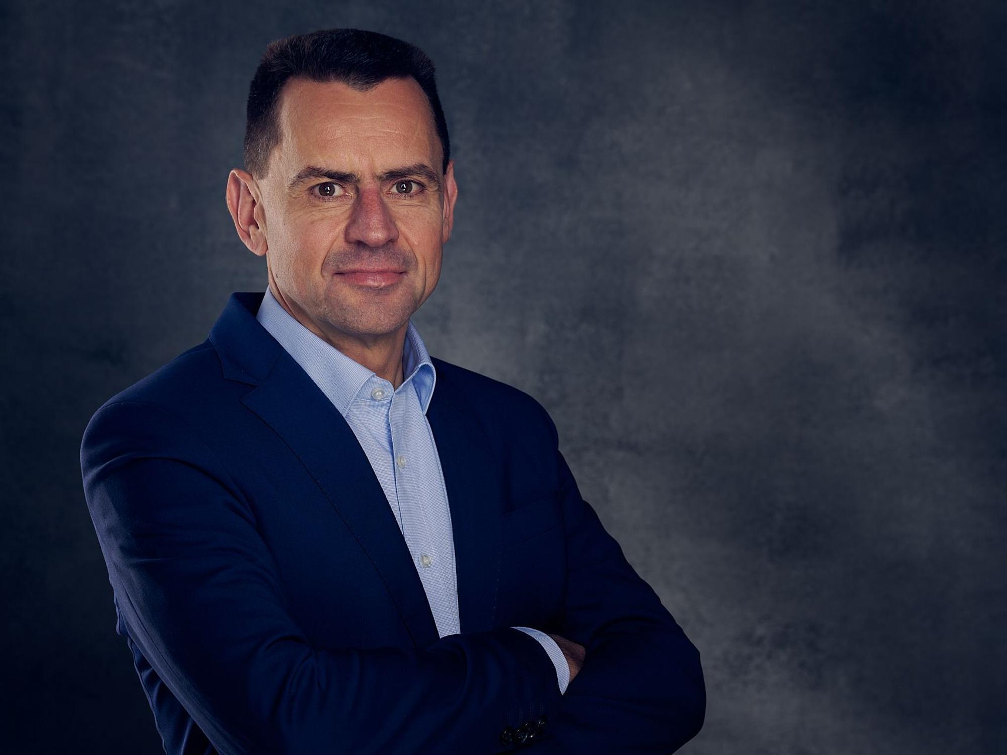 Ford Europa ernennt Martin Sander zum General Manager Passenger Vehicles sowie zum Vorsitzenden der Ge-schäftsführung der Ford-Werke GmbH.