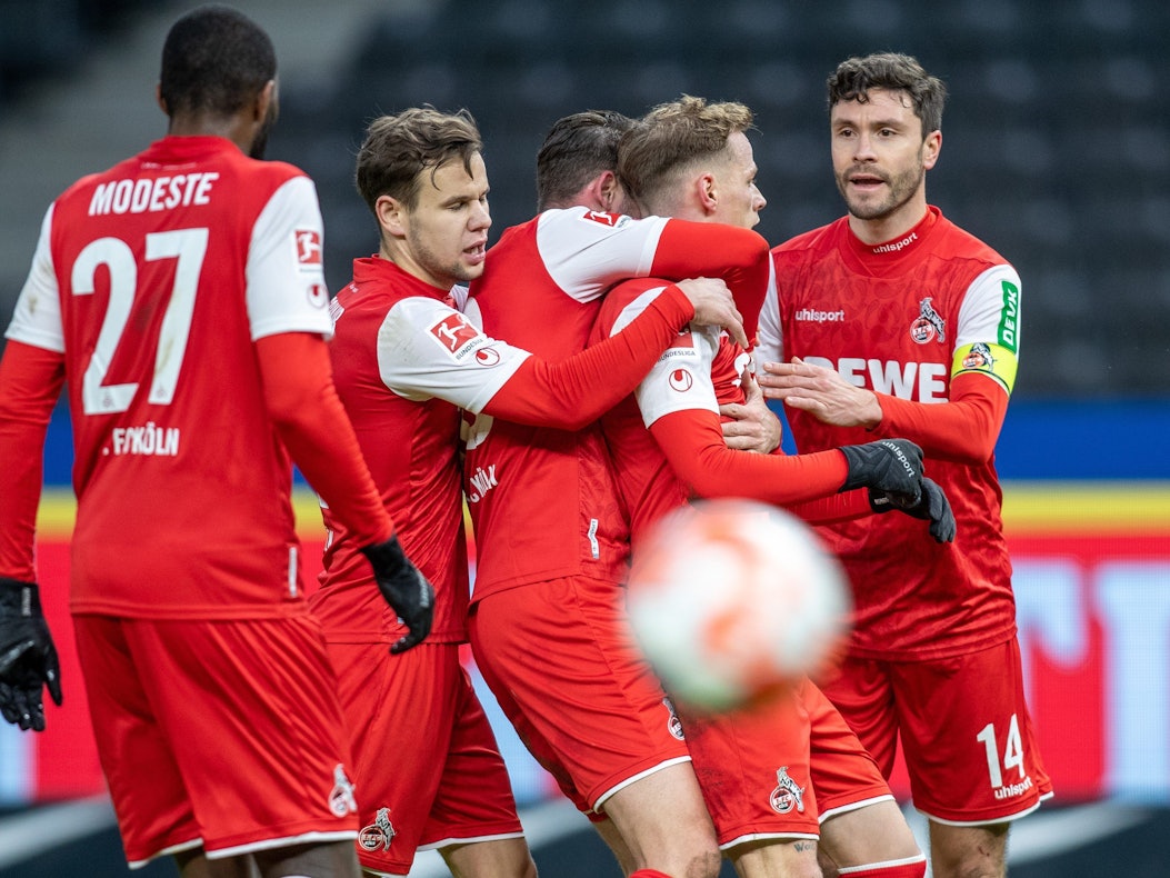 Der 1. FC Köln bejubelt Ondrej Dudas Tor gegen Hertha BSC.