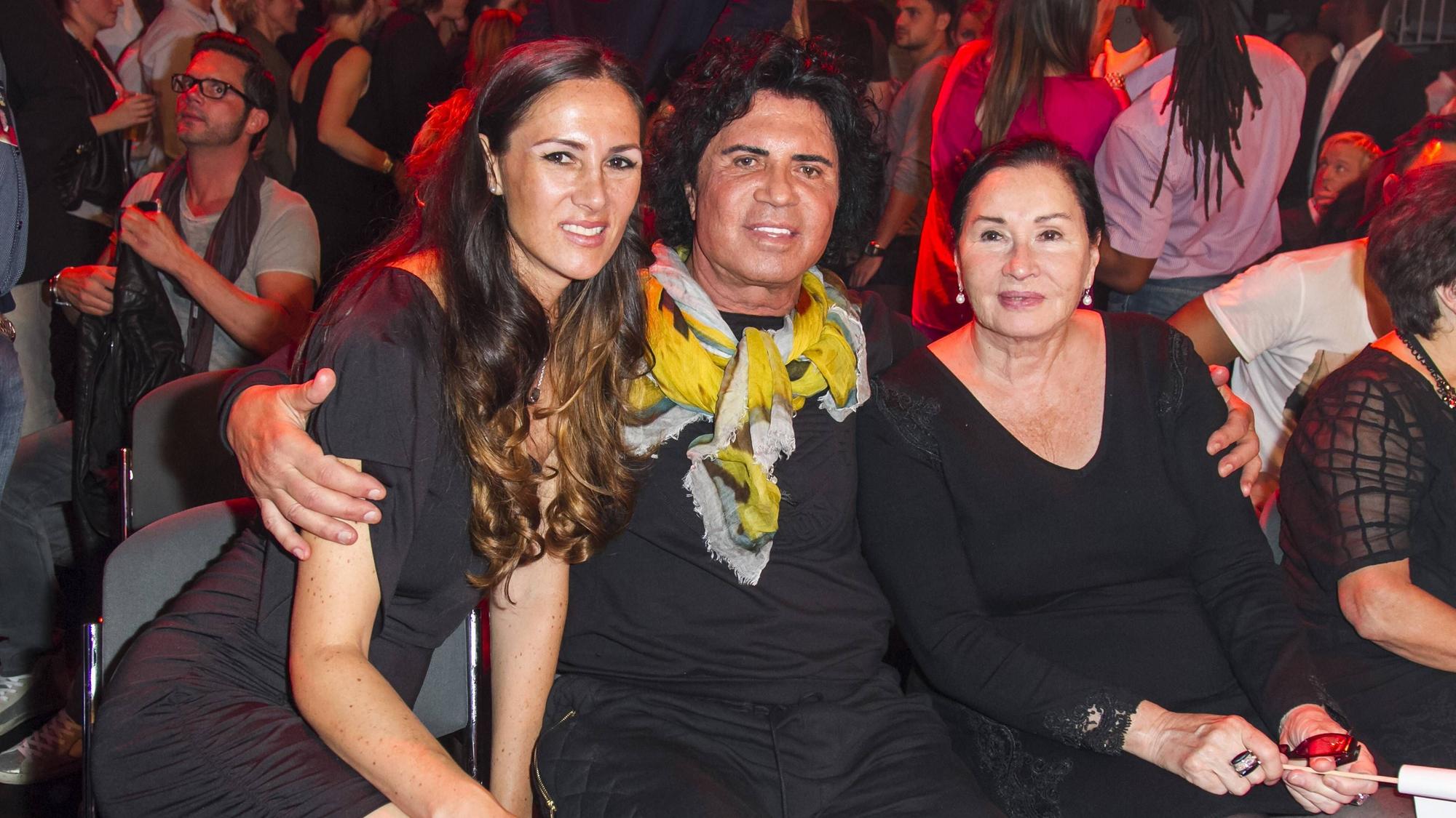 Angeliki, Costa und Ingrid Cordalis bei Das große ProSieben Promiboxen am 27.09.2014 im Castello in Düsseldorf.