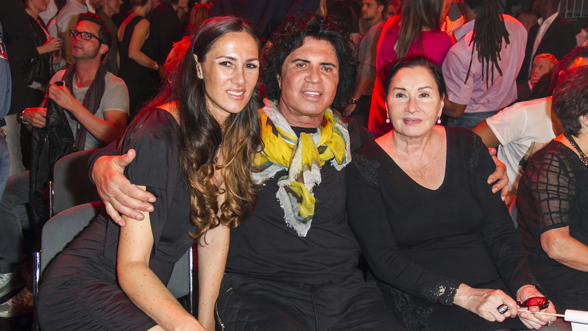 Angeliki, Costa und Ingrid Cordalis bei Das große ProSieben Promiboxen am 27.09.2014 im Castello in Düsseldorf.