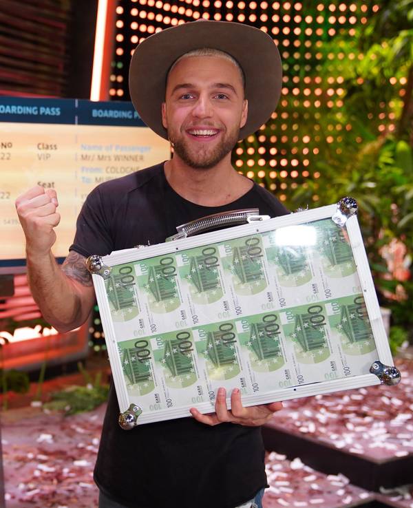 Filip Pavlovic jubelt über seinen Sieg bei der RTL-„Dschungelshow“.