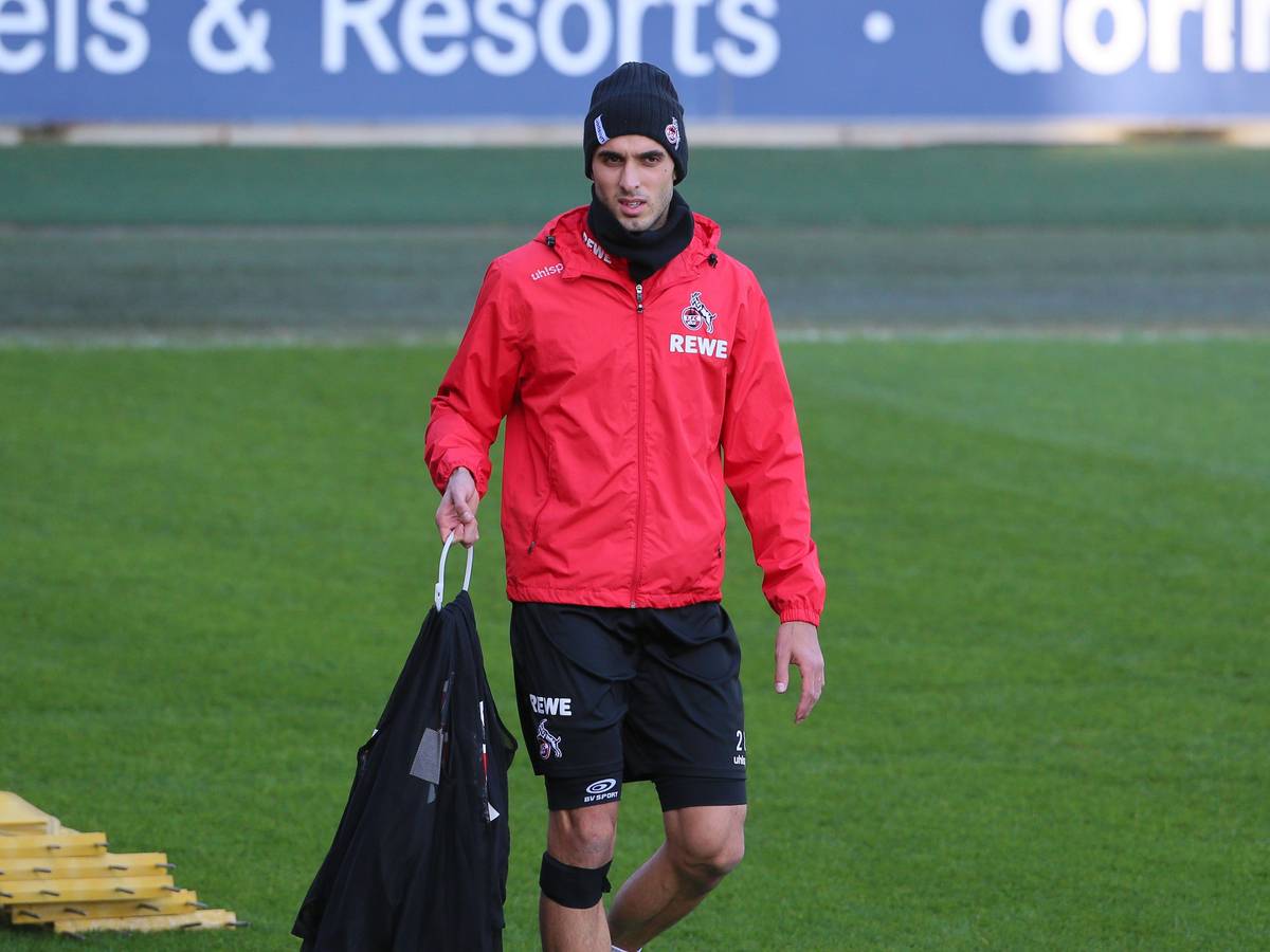 Ellyes Skhiri trainiert beim 1. FC Köln.