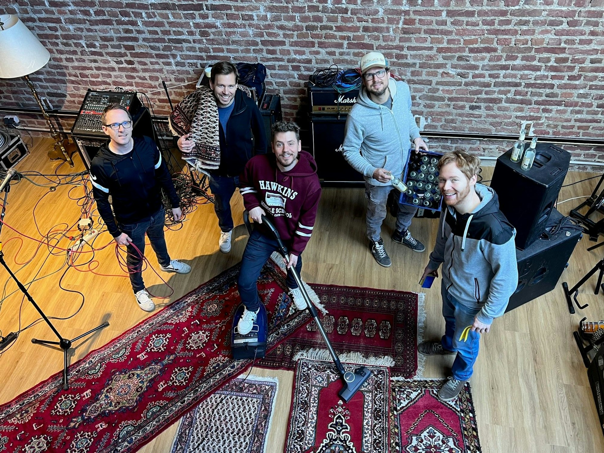 Die Band Miljö in ihrem Proberaum in Köln am 11. Januar 2022.