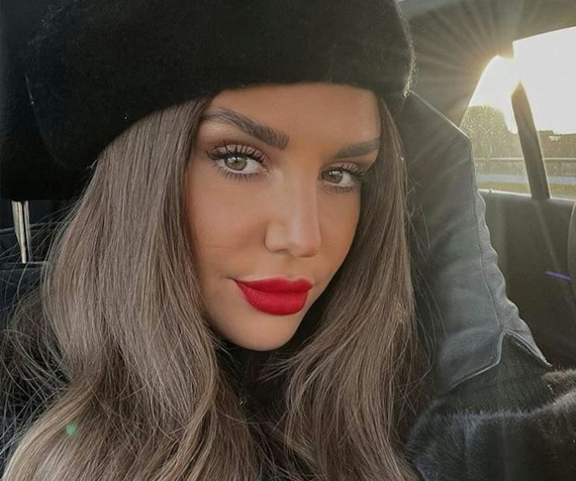 Influencerin Gerda Lewis auf einem Selfie, das sie am 9. Dezember 2021 auf Instagram hochgeladen hat.