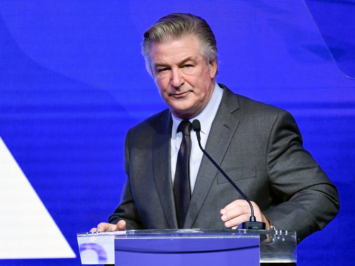 Alec Baldwin (hier zu sehen am 9. Dezember 2021): Der Tod von Kamerafrau Halyna Hutchins prägt seitdem das Leben des Hollywood-Stars.