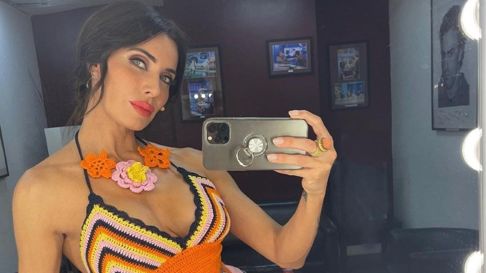 Pilar Rubio posiert auf einem Selfie