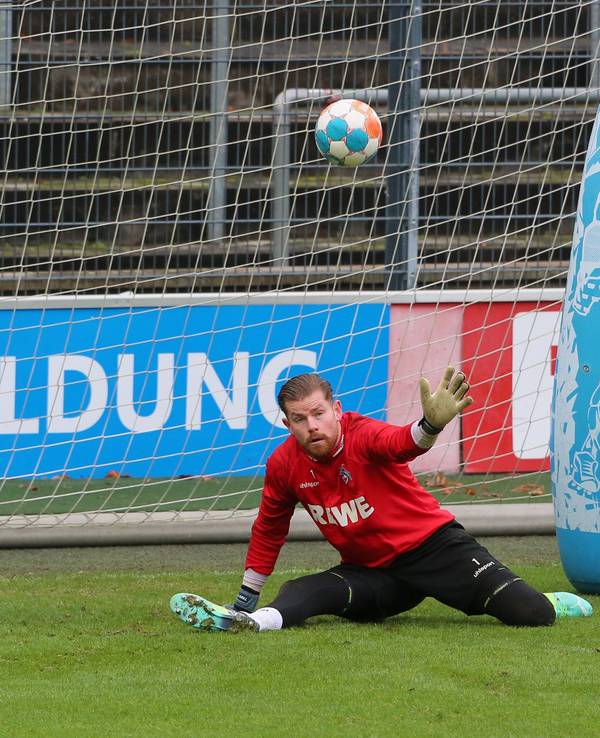 Timo Horn im Training des 1. FC Köln