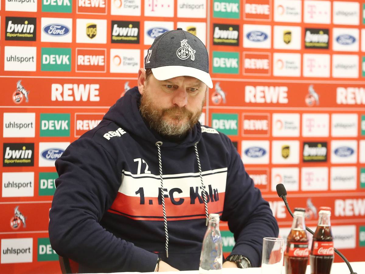 Trainer Steffen Baumgart ärgerte sich vor dem Spiel gegen den FC Bayern München über die Mini-Kulisse.