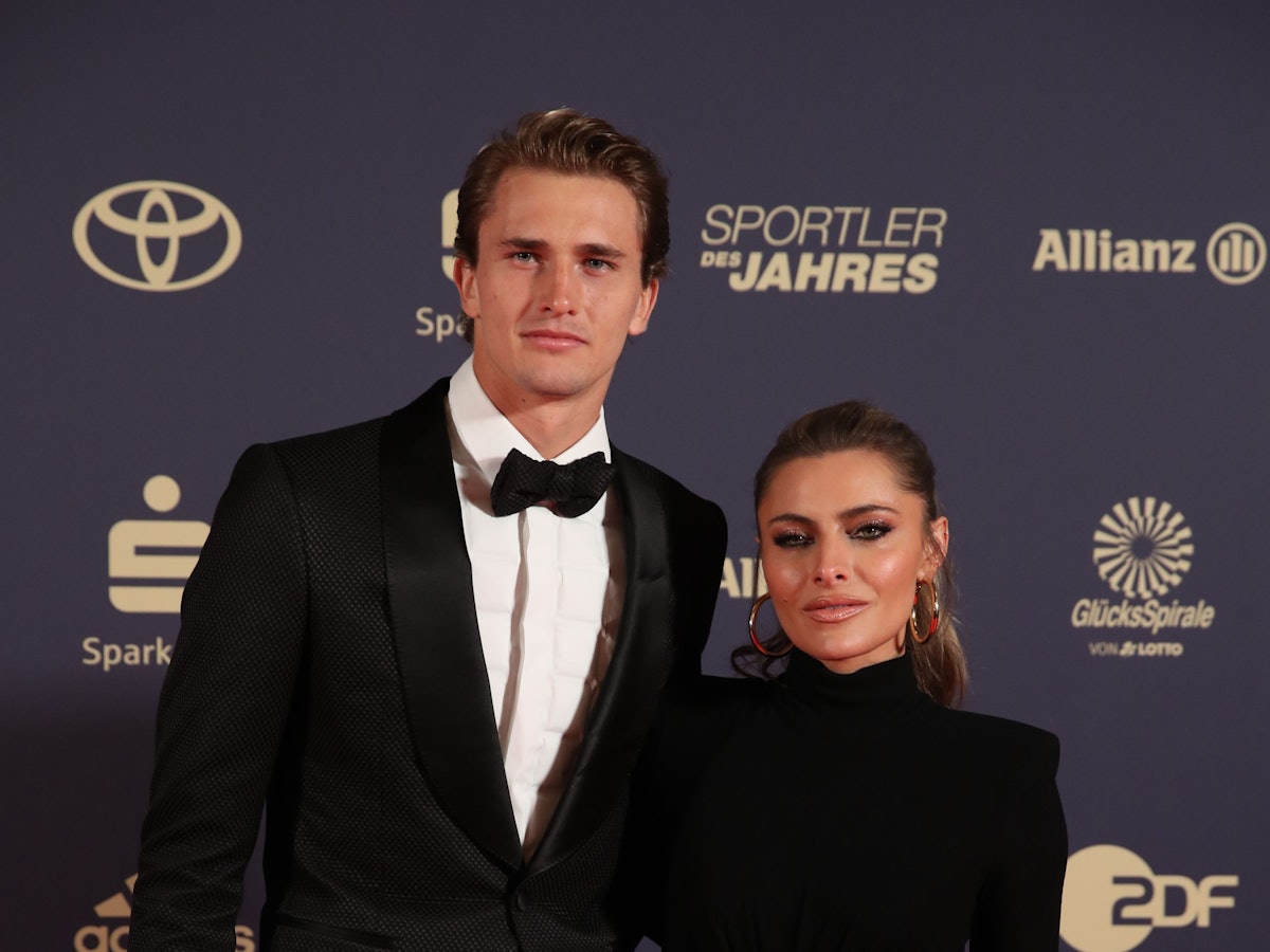 Tennisspieler Alexander Zverev und Sophia Thomalla kommen zur Gala zur Wahl der „Sportler des Jahres“ 2021.