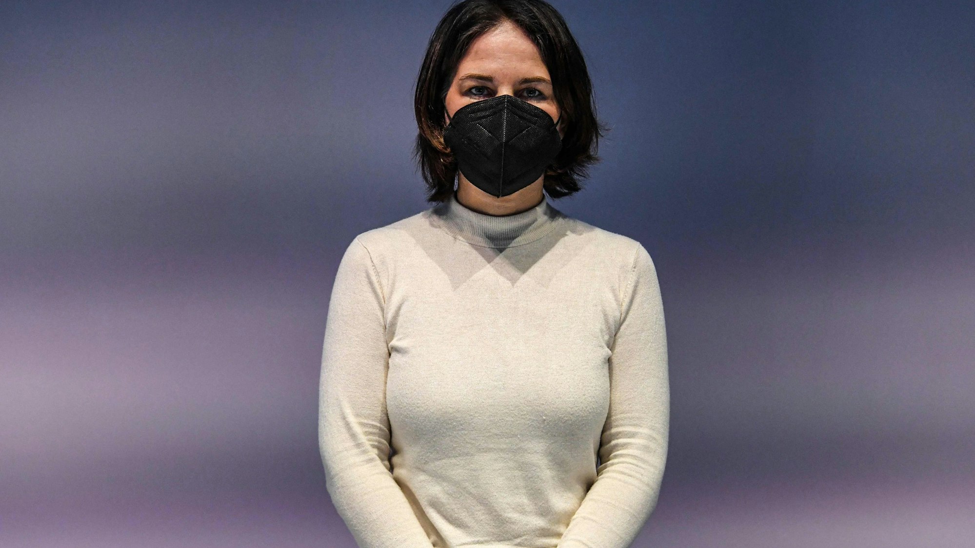 Außenministerin Annalena Baerbock (Grüne) am Donnerstag beim Treffen der EU-Außenminister im französischen Brest: Sie sagte der Ukraine nach einem Cyberangriff Unterstützung zu und macht nun Antrittsbesuche bei den Kontrahenten.