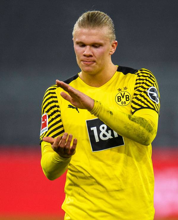 Erling Haaland klatscht in die Hände