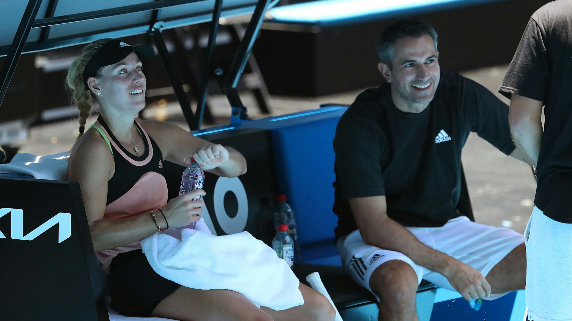 Franco Bianco neben Angelique Kerber im Training