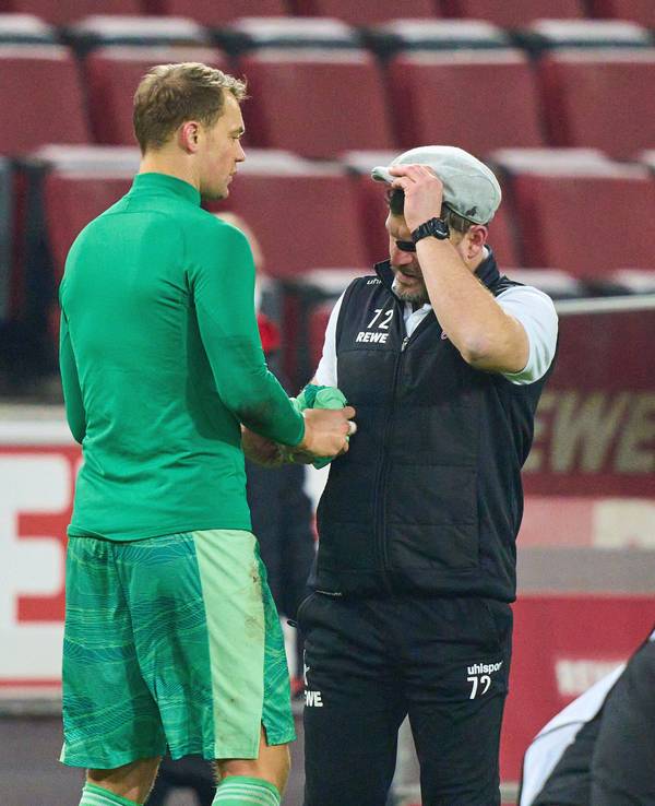 Steffen Baumgart und Manuel Neuer nach dem Spiel 1. FC Köln gegen Bayern München