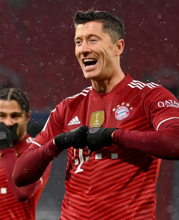 Robert Lewandowski jubelt.