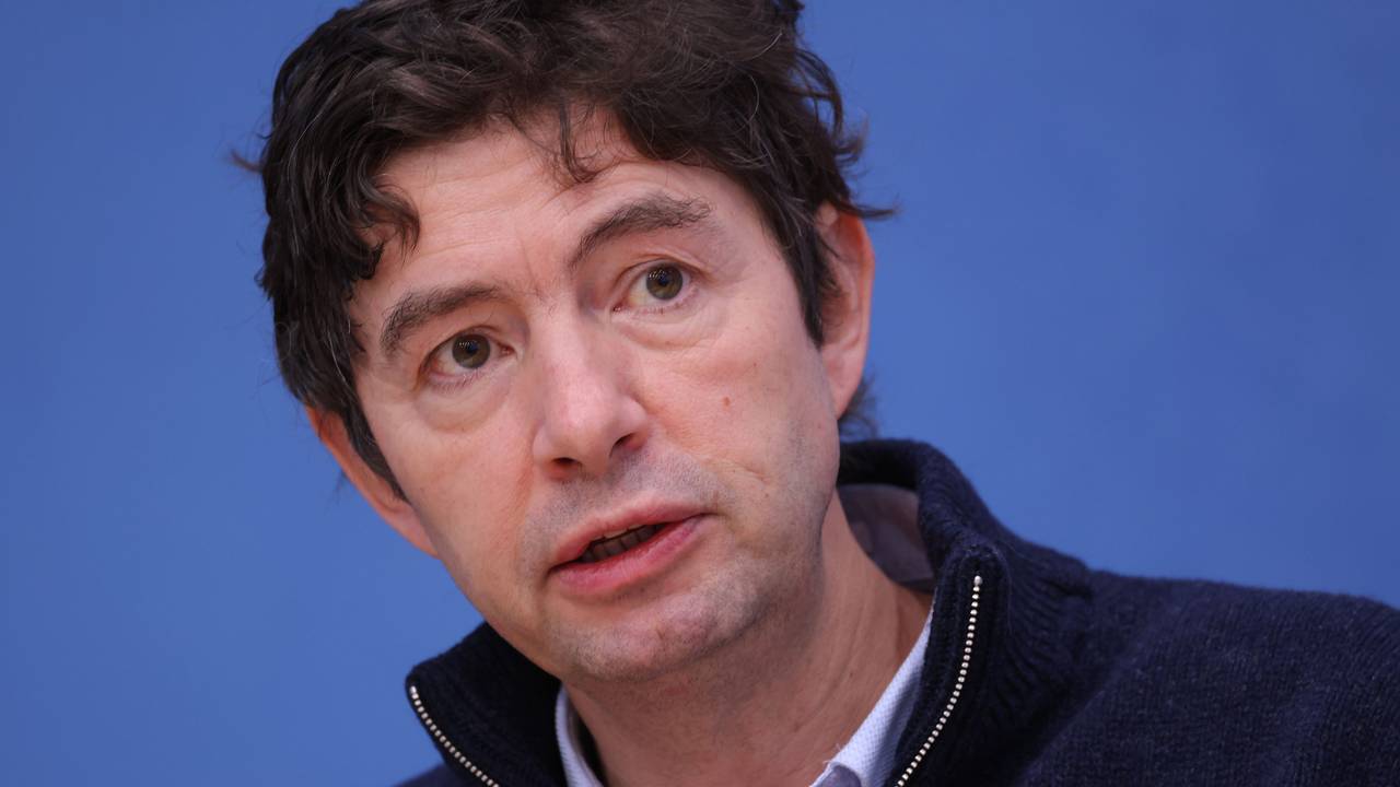 Virologe Christian Drosten spricht zu den Medien. Foto vom 14. Januar 2022.
