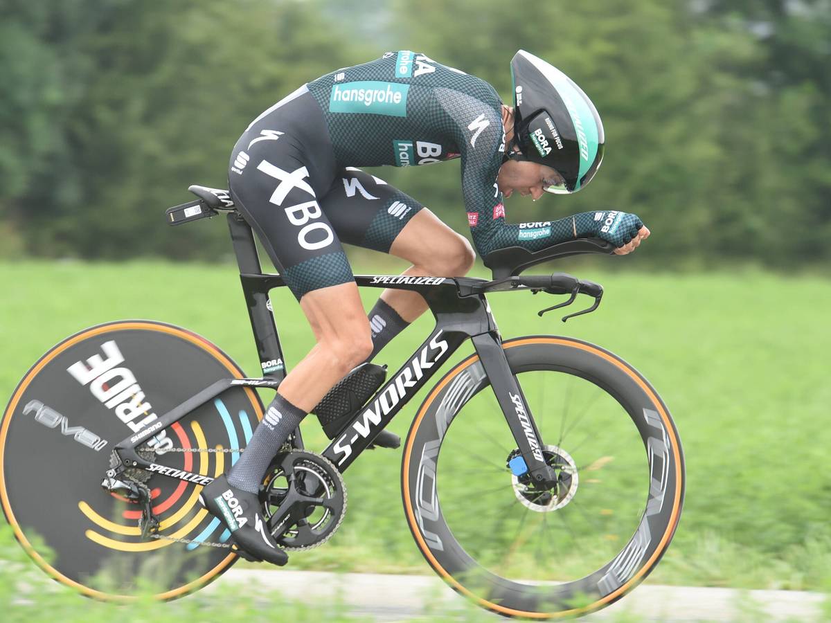 Tour de France, 5. Etappe 2021: Emanuel Buchmann beim Einzelzeitfahren.