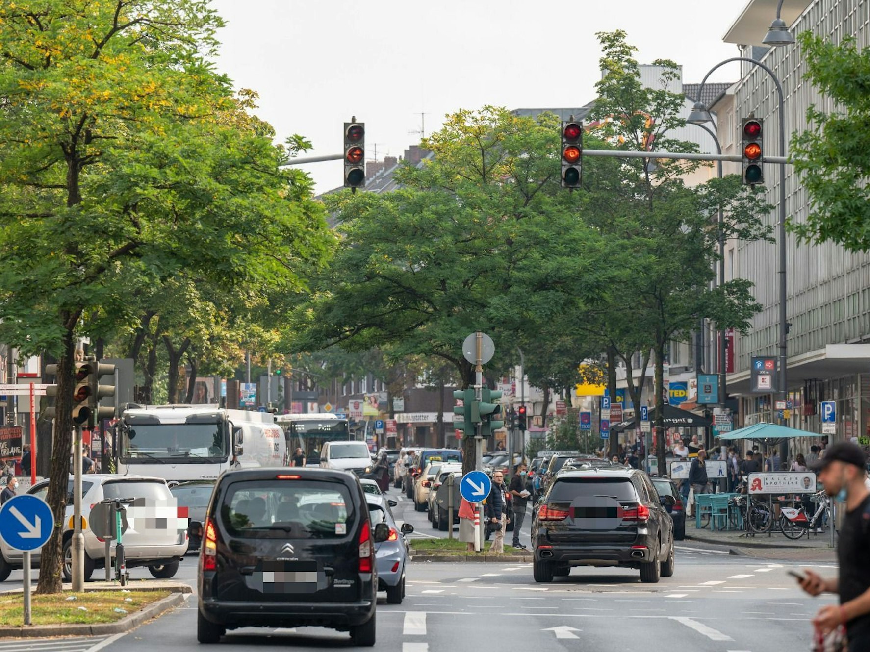 Straßenverkehr auf der Kalker Hauptstraße am 13. September 2021.