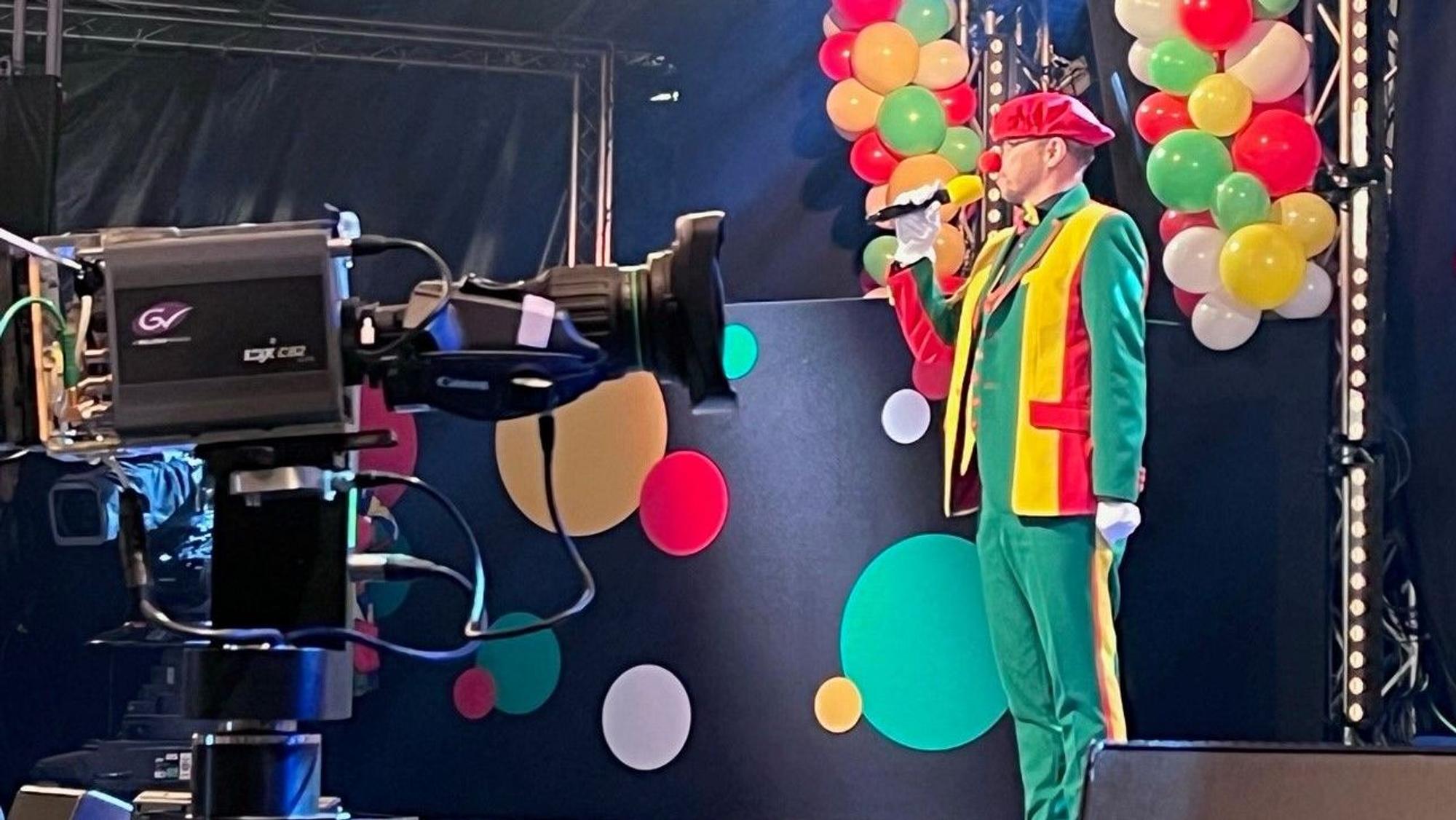 Jörg Runge als Tuppes vom Land bei der ZDF-TV-Sitzung