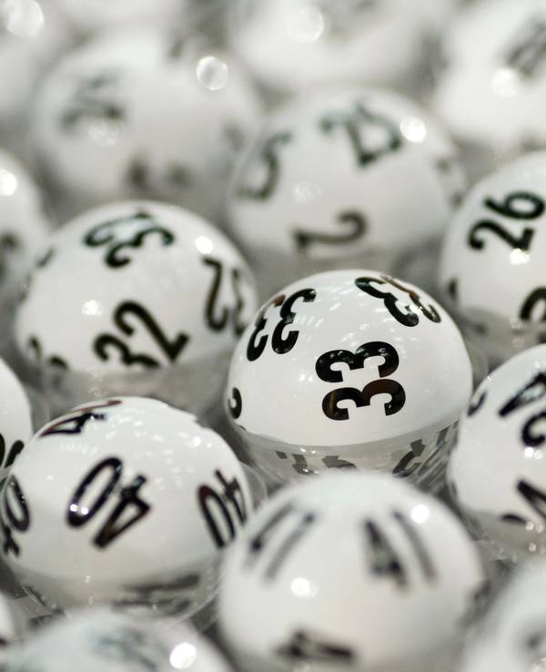 Einmal im Leben im Lotto am Mittwoch oder Lotto am Samstag gewinnen: Der Traum vieler Menschen. Mike Luciano hat insgesamt viermal fette Gewinne abgesahnt. Das Symbolbild stammt von 2012.