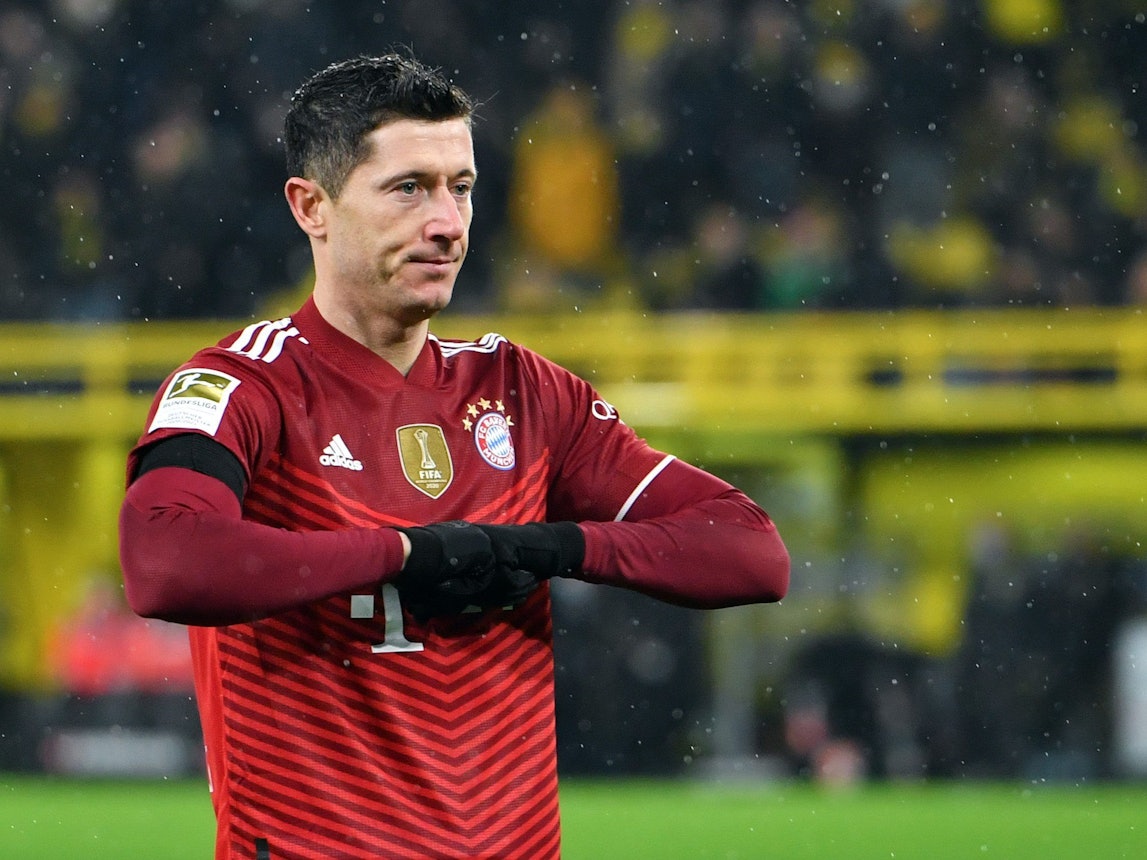 Münchens Robert Lewandowski bejubelt sein Tor zum 1:1.