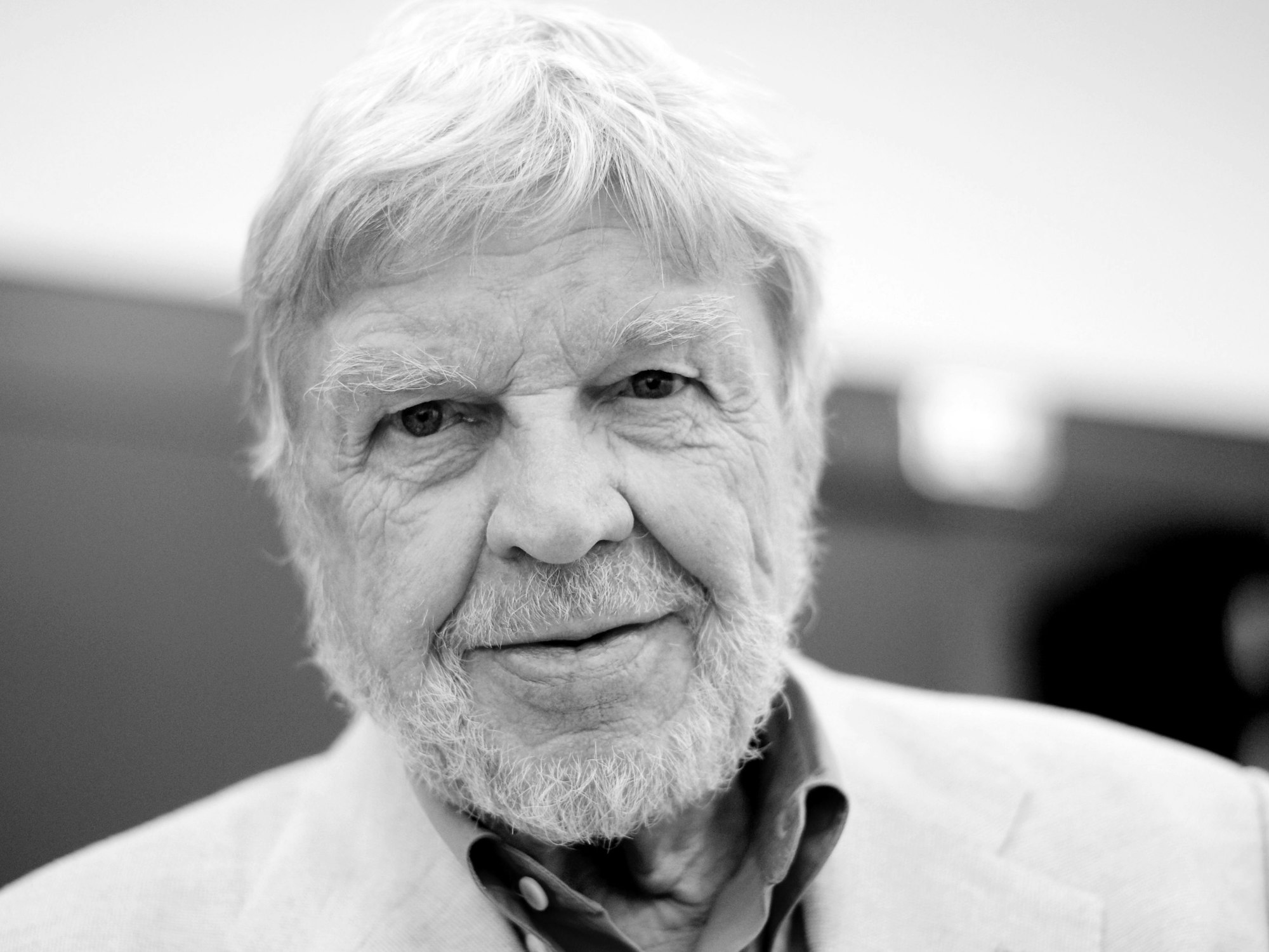 Hardy Krüger, Schauspieler und Autor, aufgenommen im Haus des Buches. Krüger ist am 19.01.2022 im Alter von 93 Jahren in Kalifornien gestorben, wie seine Agentur am 20.01. in Hamburg mitteilte.