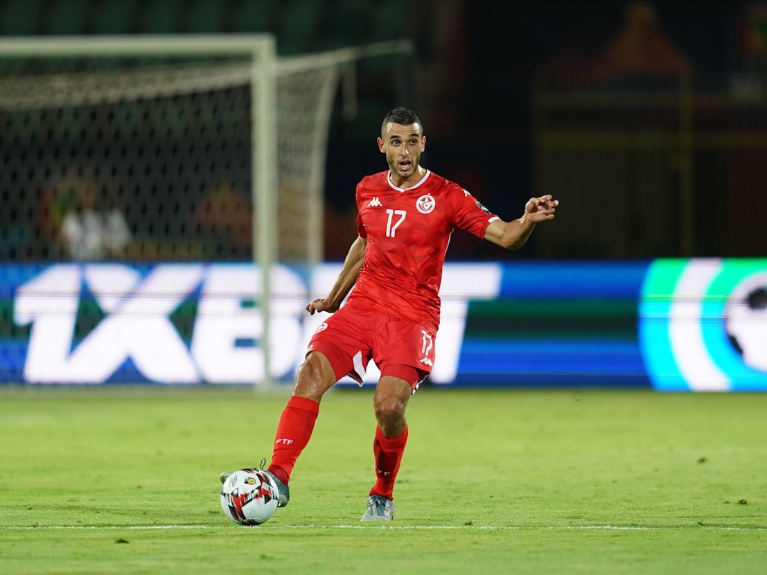 Ellyes Skhiri für Tunesien am Ball.