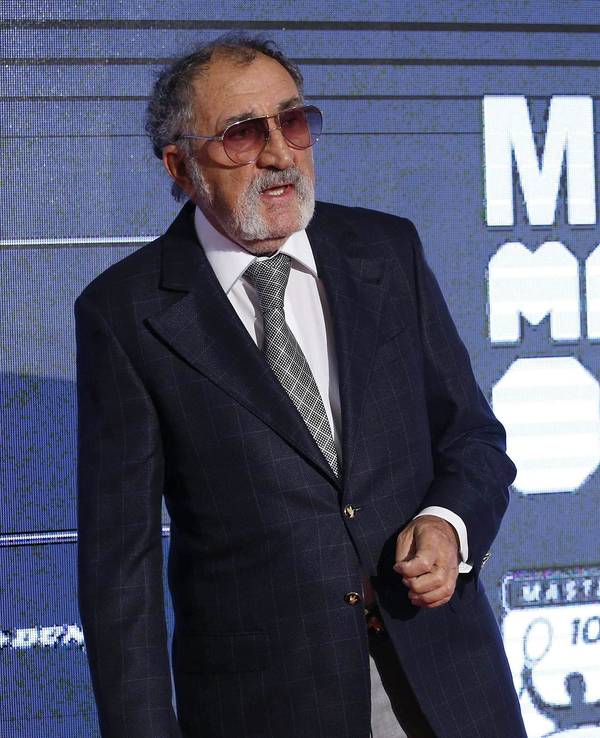 Ion Tiriac empfängt die Spieler zur Players Party.