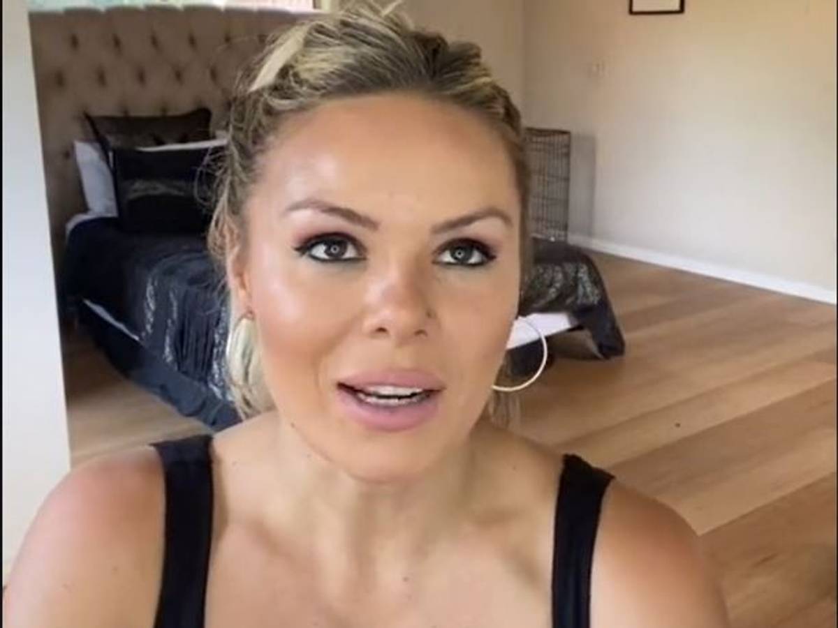 Chanelle B. ist auf Tiktok bekannt unter dem Namen "Kiwigirlxoxox". Jetzt sorgte sie für weltweite Schlagzeilen, denn in einem Clip enthüllt sie, dass sie mit nur 30 Jahren Oma wird