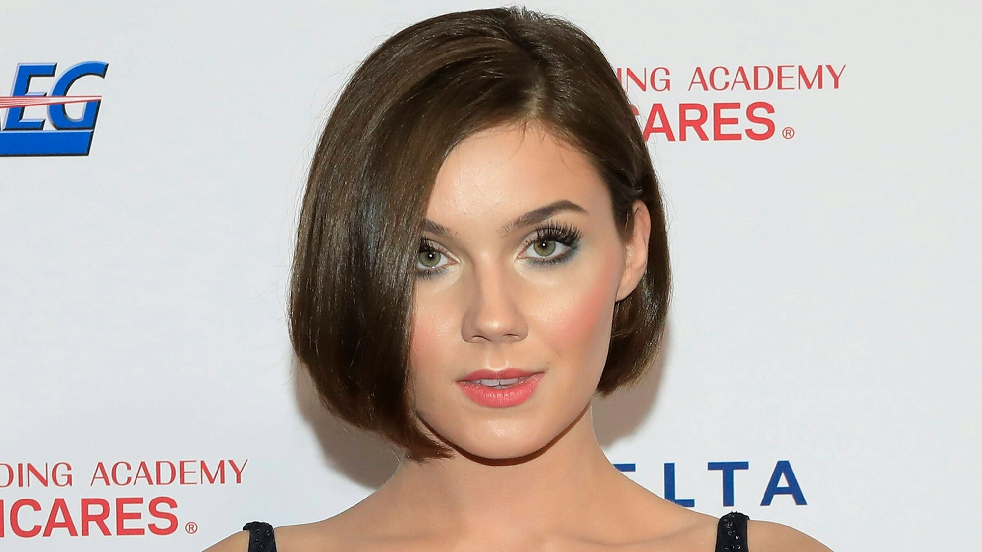 Nathalie Volk auf dem roten Teppich am 24. Januar 2020 in Los Angeles.