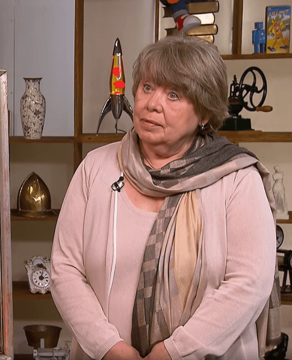 Der Screenshot zeigt die Leverkusener Hausfrau Petra Böckly am 24. Januar 2022 in der ZDF-Show „Bares für Rares“.