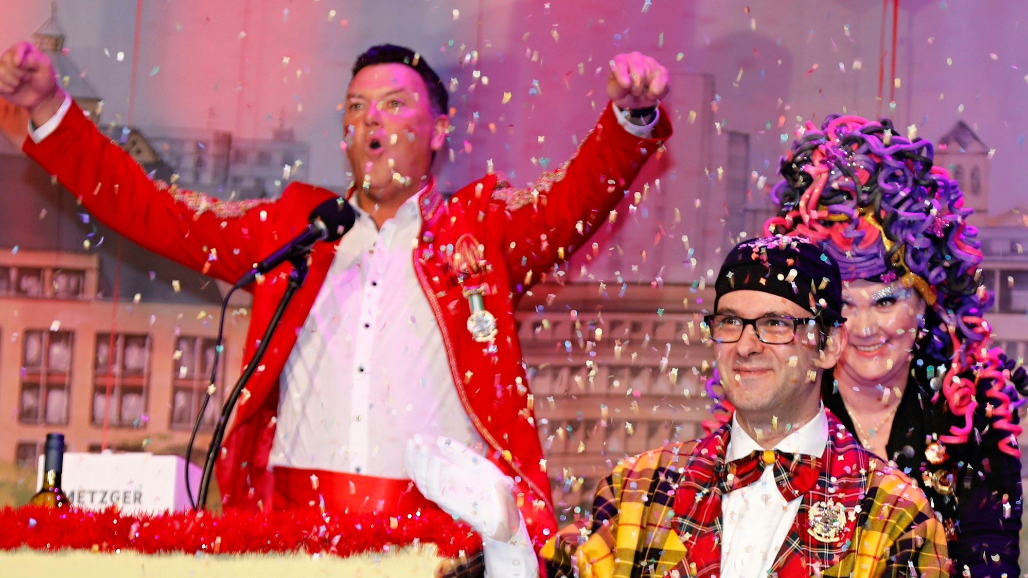 Marc Metzger mit Initiator und Sitzungsleiter Robert Greven.