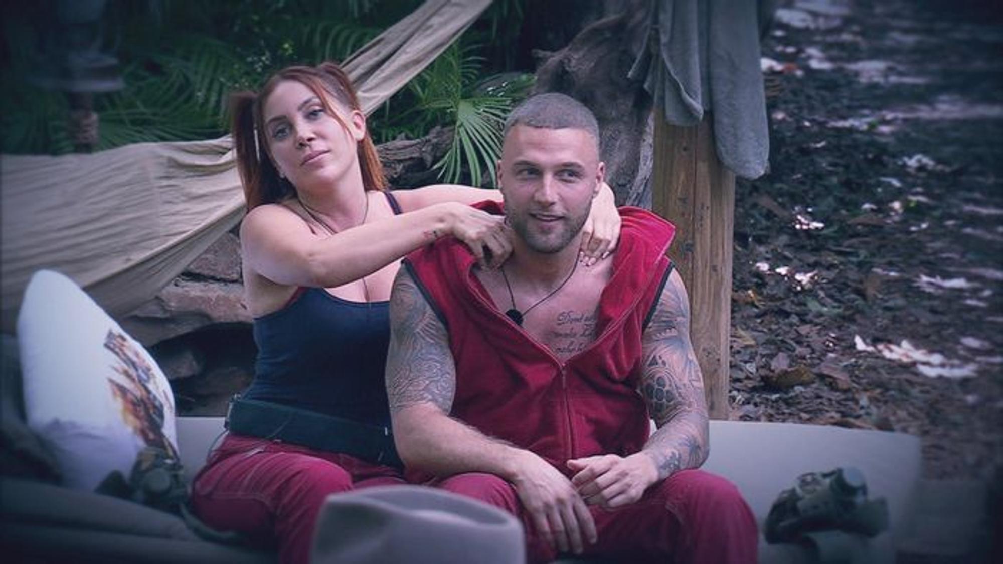 Tara Tabitha und Filip Pavlović im Dschungelcamp am 23. Januar 2022.