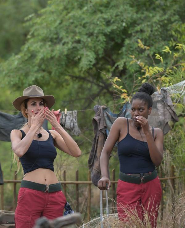 Linda Nobat und Janina Youssefian im Dschungelcamp in Südafrika.