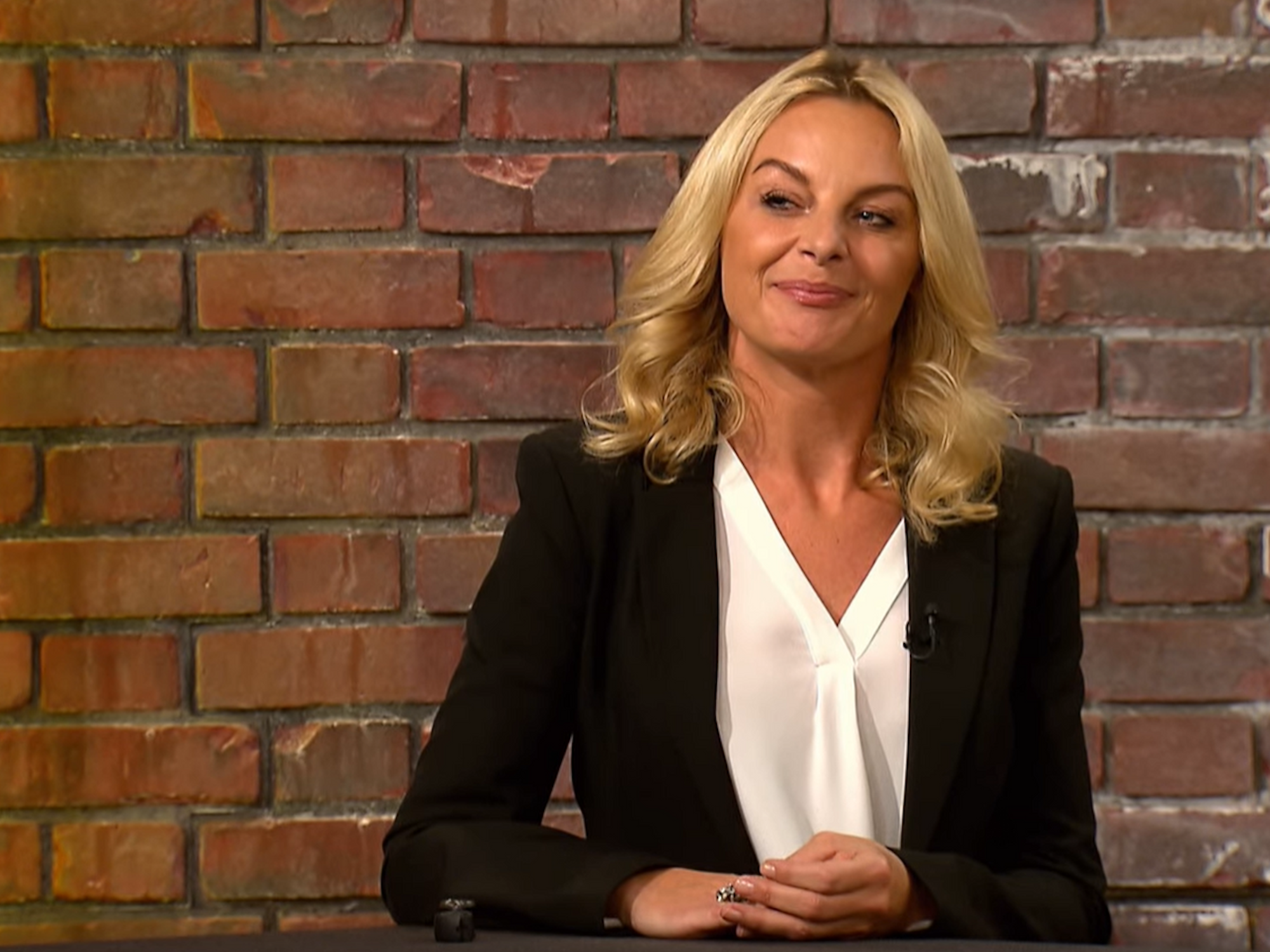 „Bares für Rares“-Händlerin Susanne Steiger in der Sendung vom 25. Januar 2022.